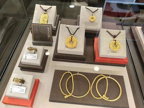 龍年將至，龍元素黃金飾品銷售火爆，市場迎來消費(fèi)熱潮